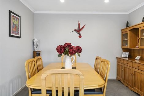 Photo of property in 39 Endeavour Drive, Whitby, Porirua, 5024