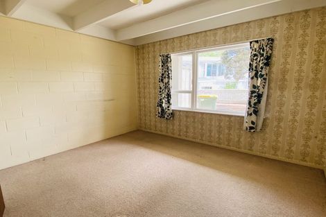 Photo of property in 1/22 Kelston Street, New Lynn, Auckland, 0600