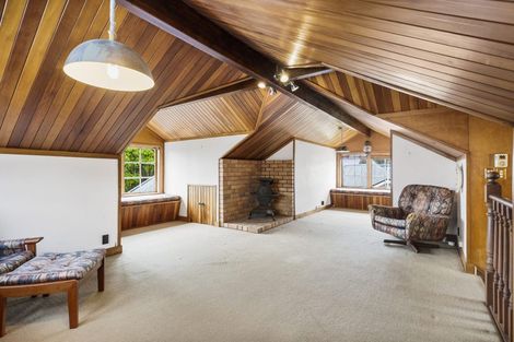 Photo of property in 5 Queen Street, Northcote Point, Auckland, 0627