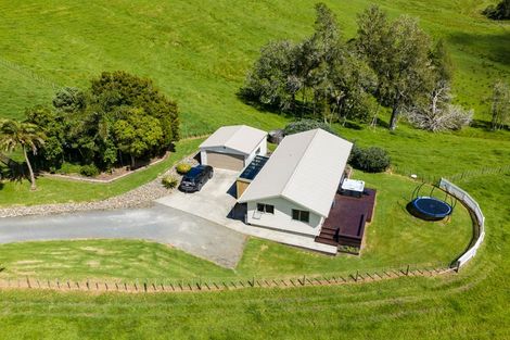 Photo of property in 1822 State Highway 12, Paparoa, 0571