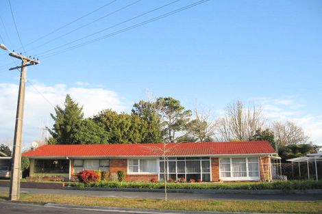 Photo of property in 17 Norma Place, Riverlea, Hamilton, 3216