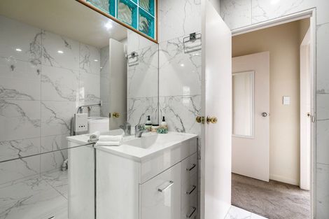 Photo of property in Regency Apartments, 2g/49 Manners Street, Te Aro, Wellington, 6011