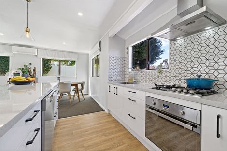 Photo of property in 1/80 Kervil Avenue, Te Atatu Peninsula, Auckland, 0610