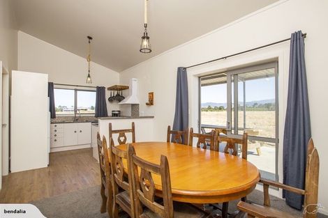 Photo of property in 353 Hughes Line, West Taratahi, Carterton, 5887