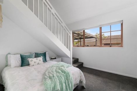 Photo of property in 10 Waitawa Place, Lynmore, Rotorua, 3010