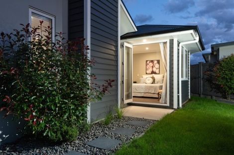 Photo of property in 8 Cassinia Close, Papamoa Beach, Papamoa, 3118