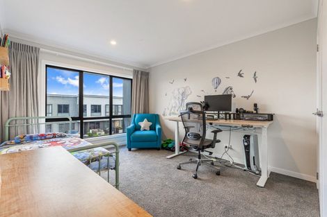 Photo of property in 9a Ian Morrison Road, Hobsonville, Auckland, 0616