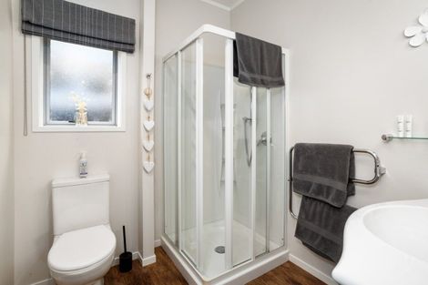 Photo of property in 1031b State Highway 2, Tanners Point, Katikati, 3177