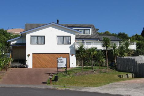 Photo of property in 21 Carnmore Place, Torbay, Auckland, 0630