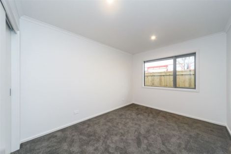 Photo of property in 48 Weston Avenue, Roslyn, Palmerston North, 4414
