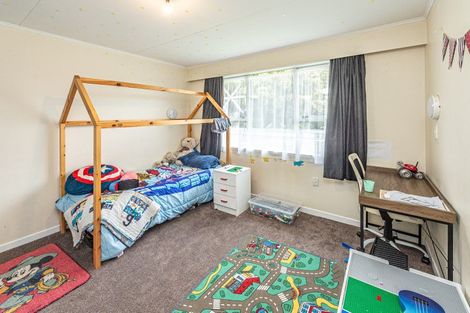 Photo of property in 40 Brassey Street, Waverley, 4510