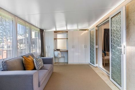 Photo of property in 4/112 Gossamer Drive, Pakuranga Heights, Auckland, 2010