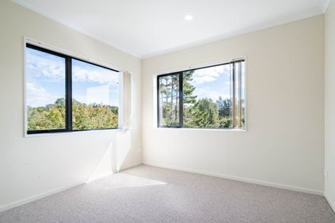 Photo of property in 54a Candia Road, Swanson, Auckland, 0614