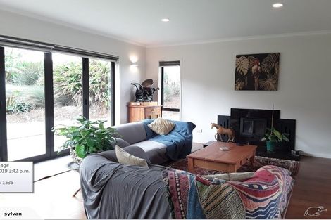 Photo of property in 341 Rimmer Road, Helensville, 0875