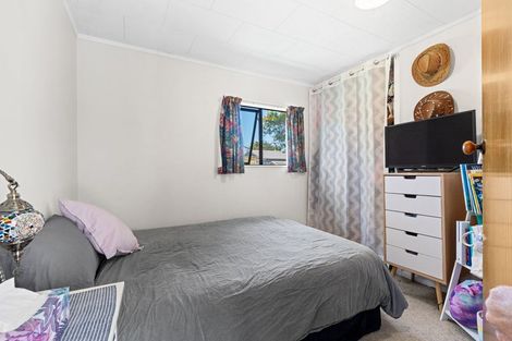 Photo of property in 124 Park Avenue, Waitarere Beach, Levin, 5510