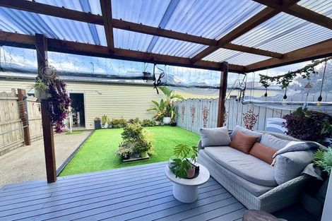 Photo of property in 62 Kuaka Drive, Takanini, 2112