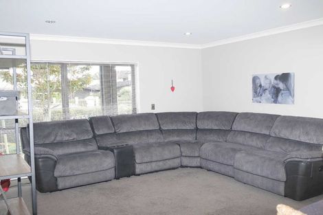 Photo of property in 65 Waterstone Avenue, Paraparaumu, 5032