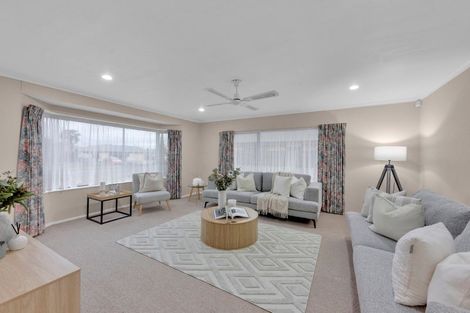 Photo of property in 3 Magellan Rise, Flagstaff, Hamilton, 3210