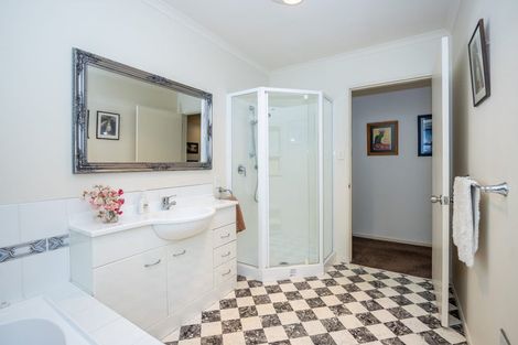 Photo of property in 31 Aloma Way, Glenview, Hamilton, 3206