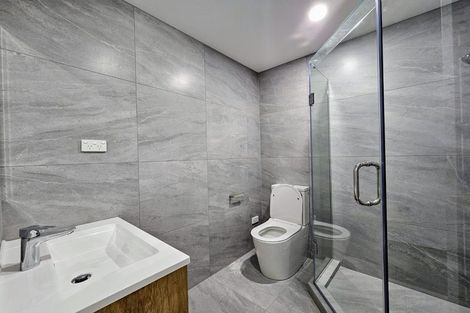 Photo of property in 8 Lewis Road, Pakuranga, Auckland, 2010