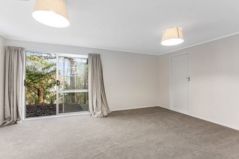 Photo of property in 214a Waddington Drive, Naenae, Lower Hutt, 5011