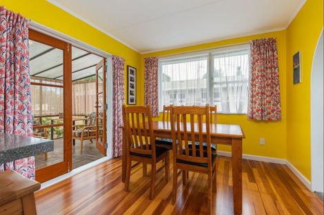 Photo of property in 5 Tingey Place, Awapuni, Palmerston North, 4412