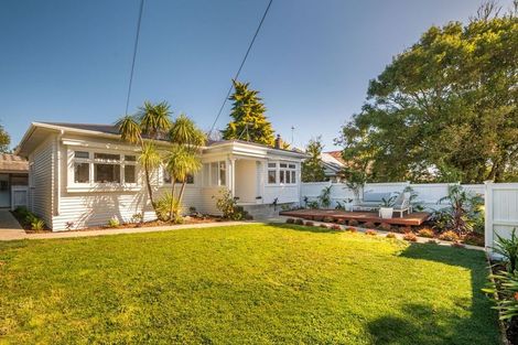 Photo of property in 28 Haig Avenue, Mount Roskill, Auckland, 1041