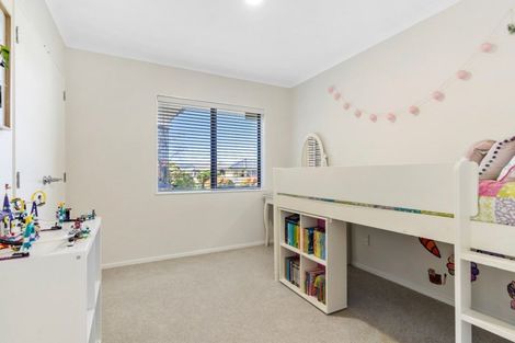 Photo of property in 2 Ranfurly Terrace, Pyes Pa, Tauranga, 3112