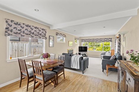 Photo of property in 230 Frankley Road, Frankleigh Park, New Plymouth, 4310