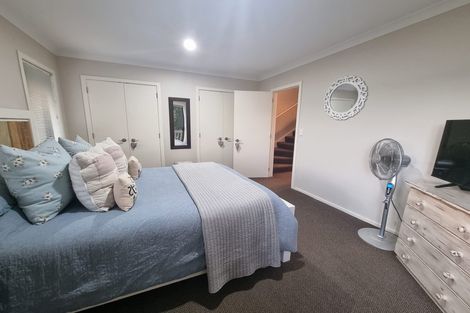 Photo of property in 28d Ronald Woolf Place, Churton Park, Wellington, 6037