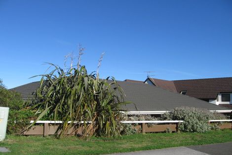 Photo of property in 34 Gurkha Crescent, Khandallah, Wellington, 6035