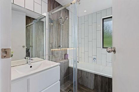 Photo of property in 34b Totara Road, Stanmore Bay, Whangaparaoa, 0932