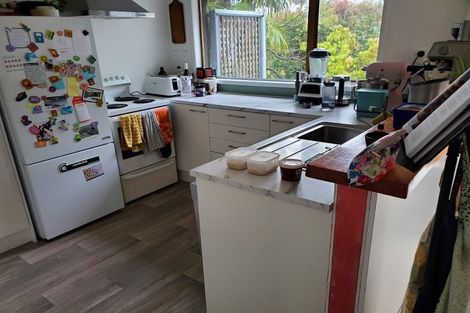 Photo of property in 2/11 Long Bay Drive, Torbay, Auckland, 0630