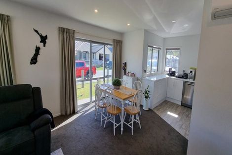 Photo of property in 17 Regent Street, Lower Shotover, Queenstown, 9304