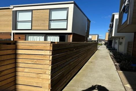 Photo of property in 4/16 Parson Lane, Papatoetoe, Auckland, 2025