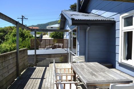 Photo of property in 7 Dorset Street, Picton, 7220