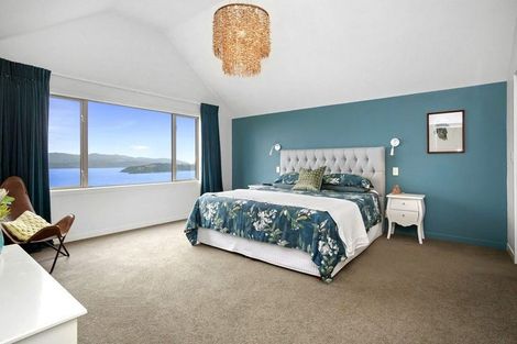 Photo of property in 96b Nicholson Road, Khandallah, Wellington, 6035