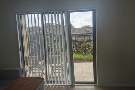 Photo of property in 6/47a Huntington Drive, Huntington Park, Auckland, 2013