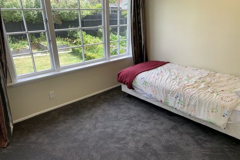 Photo of property in 129 Memorial Avenue, Burnside, Christchurch, 8053