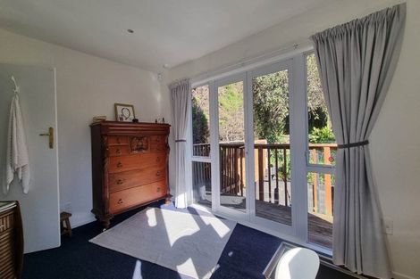 Photo of property in 22 Valley Road, Cashmere, Christchurch, 8022