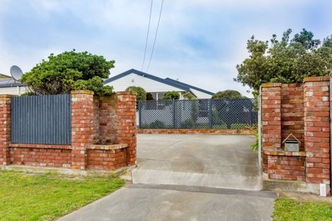 Photo of property in 464 Marine Parade, South New Brighton, Christchurch, 8062