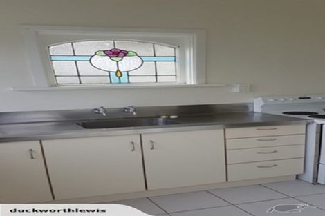 Photo of property in 11 Lawrence Street, Newtown, Wellington, 6021