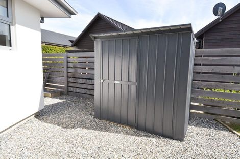 Photo of property in 4 Avalanche Place, Wanaka, 9305