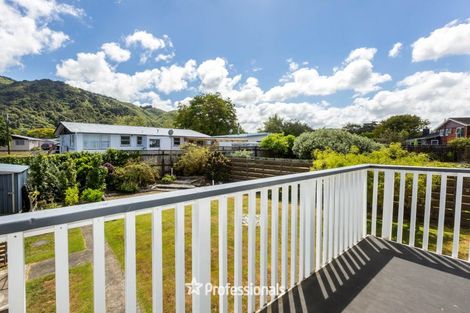 Photo of property in 5 Venetia Way, Totara Park, Upper Hutt, 5018