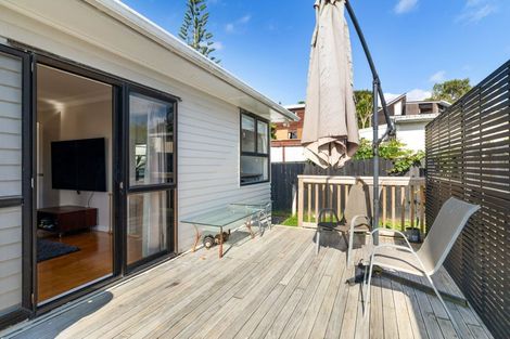 Photo of property in 33a Glengarry Road, Glen Eden, Auckland, 0602