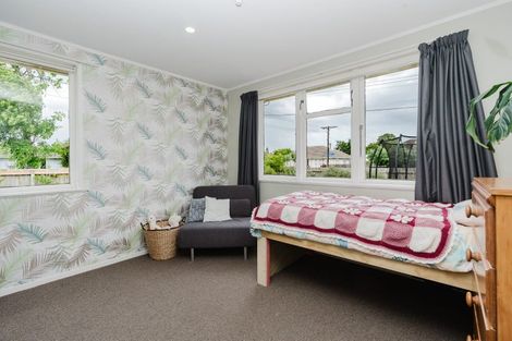 Photo of property in 45 Yeats Crescent, Fairfield, Hamilton, 3214