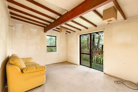 Photo of property in 59 Opanuku Road, Henderson Valley, Auckland, 0612