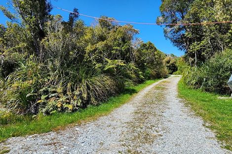 Photo of property in 51 Stuart & Chapman Drive, Karoro, Greymouth, 7805