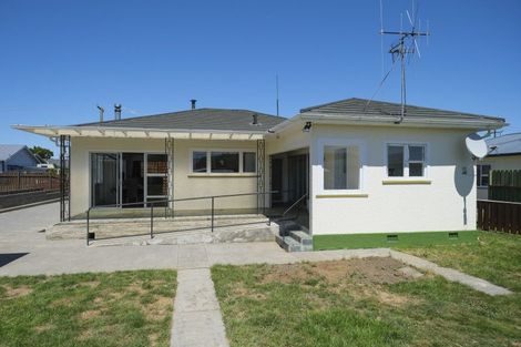 Photo of property in 23 Waterloo Street, Dannevirke, 4930