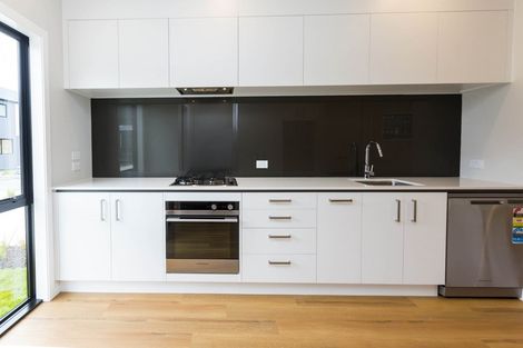 Photo of property in 5 Kindergarten Lane, Wallaceville, Upper Hutt, 5018